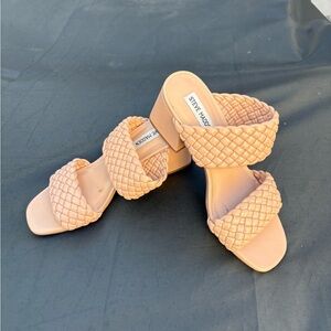 Steve Madden Tan Woven Mules